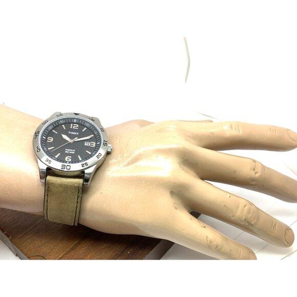 Timex Men's Watch T2N697 Quartz Indiglo Black Dial Leather Band 42mm - Picture 5 of 15